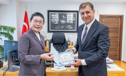 Başkan Tugay'dan Singapur ile iş birliği mesajı