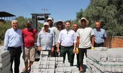 Tire'de kırsal kalkınma hamlesi: Tire'ye 20 bin metrekare kilit parke taşı desteği