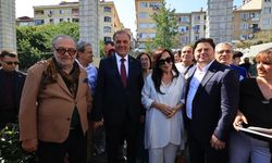 Türkan Şoray ve Yalçın Gökçebağ'ın eserleri aynı sergide buluştu!