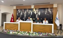 Başkan Yıldız'ın katılmadığı Çiğli Meclisi'nde imar planları tartışıldı! "Meclis iradesine ket vuruluyor"