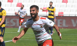 Karşıyaka'nın yeni transferine 2. lig kancası! Tüm teklifleri geri çevirdi