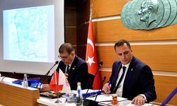 Ömer Eşki’den Tugay’a ‘bağımsızlık’ tepkisi! “Gitsin kaymakam olsun”