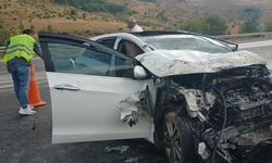Otomobil ile minibüs çarpıştı! Can pazarı yaşandı: 5’i çocuk 11 yaralı