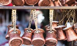 Bakır cezve temizliği nasıl yapılır? Kararan cezveyi parlatan o doğal yöntem