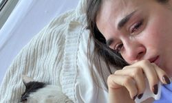 Bensu Soral gözyaşları içinde duyurdu! 18 yıllık dostuna veda etti