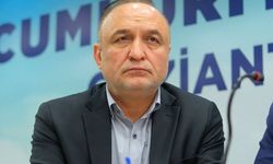 Bıçaklı saldırıda yaralandı! YENİ Parti Milletvekili Melih Meriç entübe edildi
