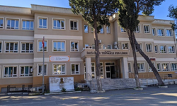 Buca İnci Özer Tırnaklı Fen Lisesi nerede, nasıl gidilir? İZBAN ve ESHOT ile gidilir mi? Yurdu var mı? 2026