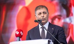 Başkan Cemil Tugay’dan 30 Ağustos mesajı: Bayramımız kutlu olsun