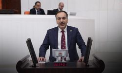 CHP İzmir listesinde seçildi! Mustafa Bilici, AK Parti rozeti takacak