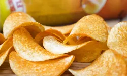 Cips ve salam tüketenler dikkat! Raflardan kalkıyor mu?