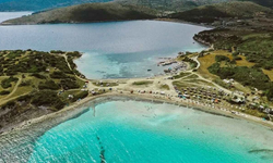 İzmir’de maviyle yeşilin kucaklaştığı cennet! Bu koyda deniz keyfinin tadı farklı oluyor