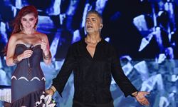 Derya Bedavacı ve Özcan Deniz aynı sahnede! Festivalde coşku zirveye çıktı