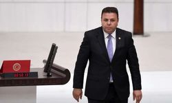 Siyasette sürpriz gelişme! Bağımsız Milletvekili Ediz Ün CHP saflarında