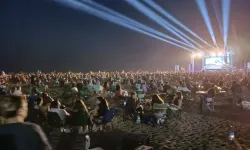 Geceyi gökyüzüne bakarak geçirdiler: Perseid meteor yağmuru ilgi gördü