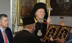 Gökçeada'da Meryem Ana'nın göğe yükseliş günü ayini: Bartholomeos yönetti