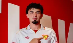 Göztepe'den yeni transfer! Gökdeniz Bayrakdar resmen imzayı attı