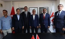 YENİ Parti Çiğli’de kapılarını açtı! Günaydın’dan “Silivri” çıkışı