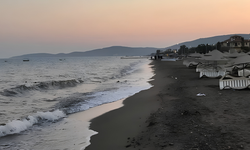 Burası ne Alaçatı ne Çeşme! Suyu berrak, denizi kumluk üstelik giriş ücretsiz:Buraya giden bir daha başka yere uğramıyor