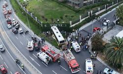 İETT otobüsü duvara çarptı! 2 kişi hayatını kaybetti, 16 yaralı