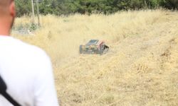 Karabağlar’da yabani ot temizliğinde yeni dönem: Uzaktan kumandalı makine göreve başladı!