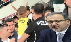 Kasapoğlu’ndan tribünde yaşanan olaya tepki! “Çocuklarımız tribünlerin misafiri değil ev sahibidir”