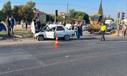 Manisa’da feci kaza! Otomobil ile motosiklet çarpıştı: 2’si ağır 4 yaralı