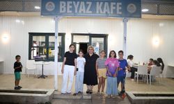 Menderes’te Beyaz Kafe yeniden hizmete açıldı!