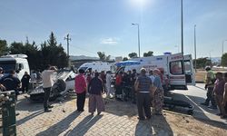 Tır ile otomobil kavşakta çarpıştı! 4 yaralı