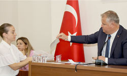 CHP'den ayrılmışlardı! Urla Meclisi ilk kez Yeni Parti çatısı altında toplandı