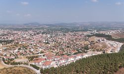 6,1’lik depremin ardından Sındırgı yeniden ayağa kalkıyor, yeni konutlar tamamlanıyor