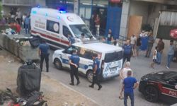 Kuşadası’nda sokak ortasında saldırı! Seken saçmalar 14 yaşındaki kızı yaraladı