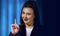 Tamı tamına 12 kilo verdi! Yasemin Sakallıoğlu kimdir, kaç yaşında ve nereli? Evli mi? Instagram 2026