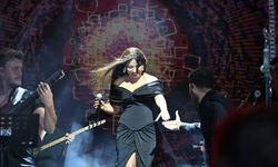 Zara, Demirci’yi salladı! Binlerce kişi aynı anda şarkılara eşlik etti