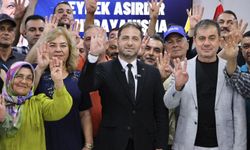 Tire’de incir gündemi siyasete taşındı! AK Parti İlçe Başkanı Uğurlu’dan CHP’ye “Sahaya gelin” çağrısı