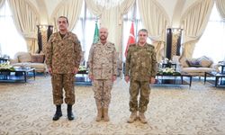 Riyad'da kritik toplantı! Türkiye, Pakistan ve Suudi Arabistan aynı masada