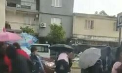 Aydın’da sağanak alarmı! Cadde ve sokaklar göle döndü