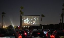 İzmir’de film keyfi bu kez arabada! Ücretsiz QR Kod için tarih verildi