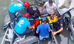 Aydın'da korkunç kaza! Otomobil sulama kanalına uçtu