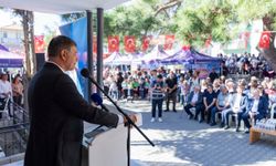 Bayındır’daki Kızıloba İlkokulu baştan aşağı yenilendi: Başkan Tugay talepleri dinledi