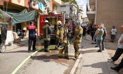 İzmir'de korku dolu anlar! Alevler apartmanı sardı: 1'i çocuk 2 kişi hastaneye kaldırıldı