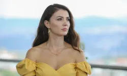 Burcu Özberk'in yıllar önceki görüntüleri ortaya çıktı!