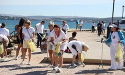Çeşme’de deniz tabanından çıkanlar şaşırttı! Tonlarca atık toplandı