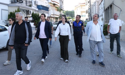Çeşme’de iki mahallede kış mesaisi! Başkan Denizli sahaya indi