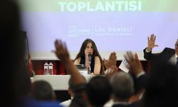 Çeşme’de sokak hayvanları için yeni projeler geliyor: Komisyonlar yeniden oluşturuldu
