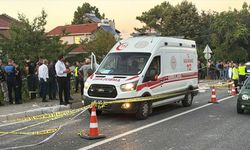 Tır ile tarım aracı çarpıştı! 4 kişi hayatını kaybetti