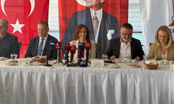Başkan Ünsal’dan Büyükşehir’e reklam panosu çıkışı! “Emekçimizi zarara uğrattılar”