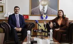Eyyüp Kadir İnan’dan Özgür Özel’in İzmir'deki o sözlerine sert tepki