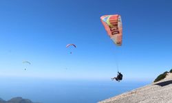 Çimli tursitlerin tercihi Ölüdeniz ve Babadağ oldu! Fethiye’de her 3 kişiden biri Çinli