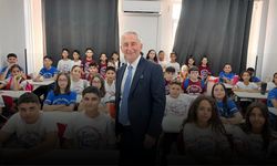 Görenler gözlerine inanamıyor! 27 çift ikiz aynı okulda: Birinin hayali veterinerlik, diğerinin pilotluk