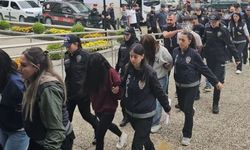İzmir dahil 4 ilde dolandırıcılık operasyonu: 18 kişi gözaltında